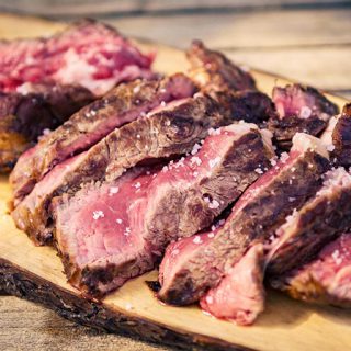 Réussir la cuisson d’une côte de boeuf au barbecue