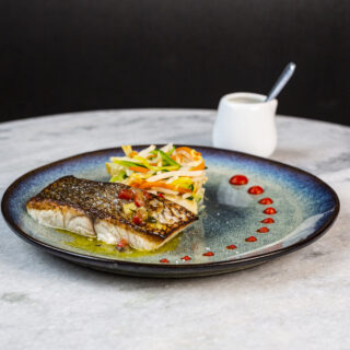 Pavé de maigre, sauce vierge de kiwi et citron vert